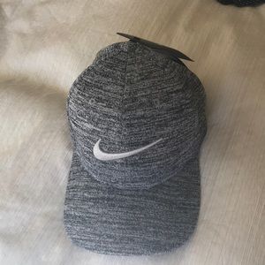 Nike Aerobill hat